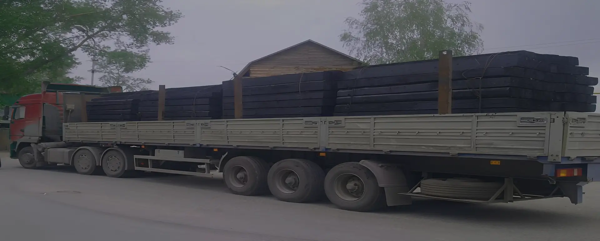 Сервис от транспортной компании по доставке шпал по России из Будённовска автотранспортом